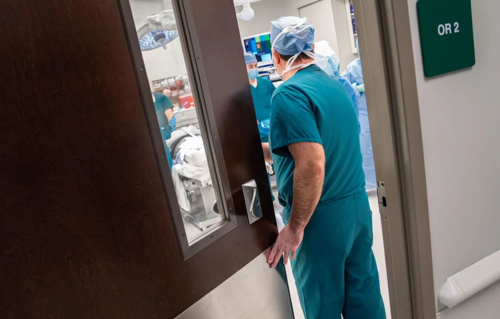 Charles Taunt Knee and Hip Michigan-Orthopedic-Center-Lansing-Okemos-MI