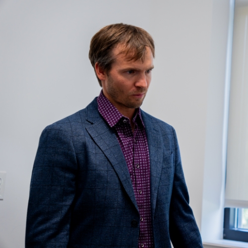 D-Mesko-DO-Michigan-Orthopedic-Center-Lansing-Okemos-MI